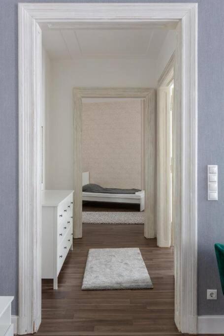 Chic, Captivating Space Budapest Exterior photo